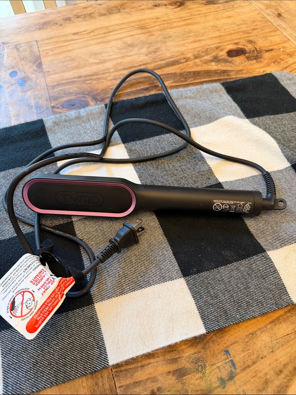 Black Flat Iron with Pink Accent